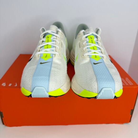 Nike Pegasus Plus Sail/Black-Pale Ivory-Volt Size 13 Men - Picture 5 of 8